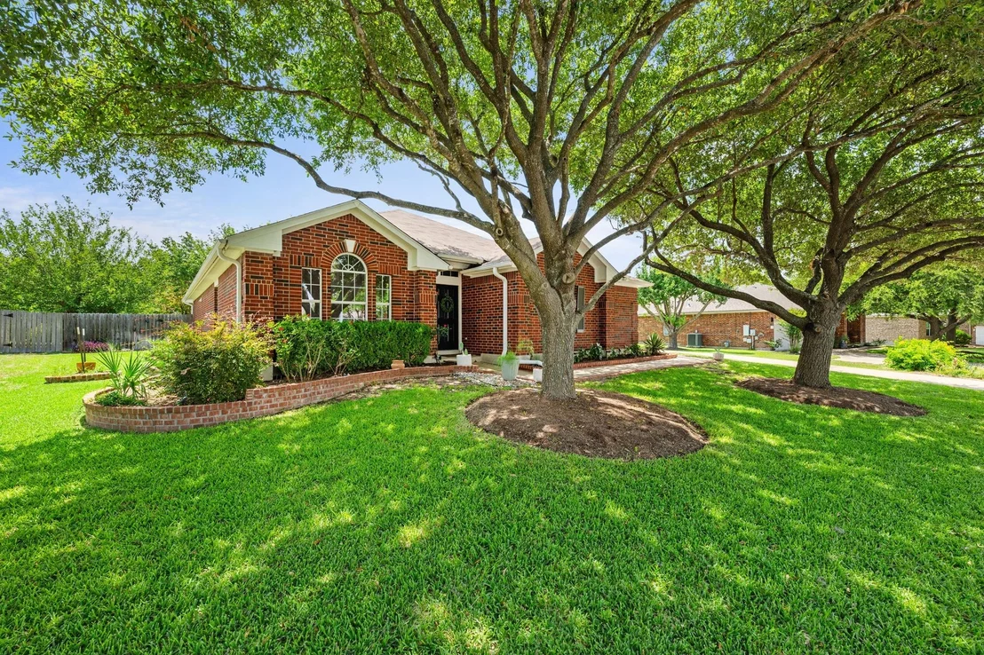 Photo of 712 Kingston Lacy BLVD