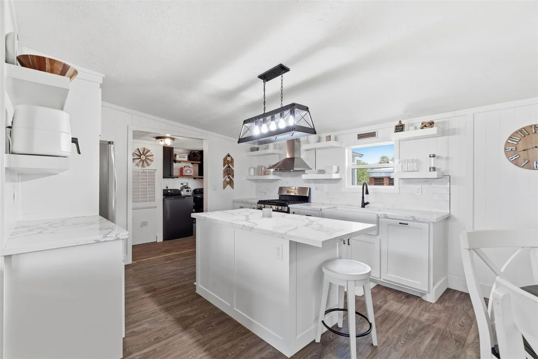 Photo of 2352 County Road 239