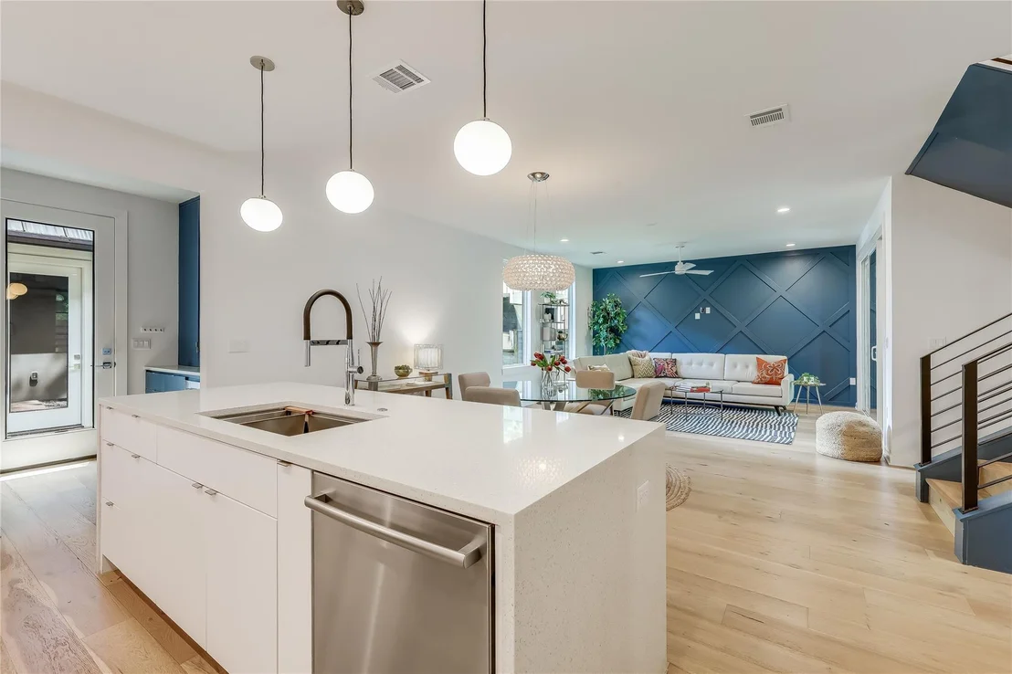 Photo of 1213 Taylor ST