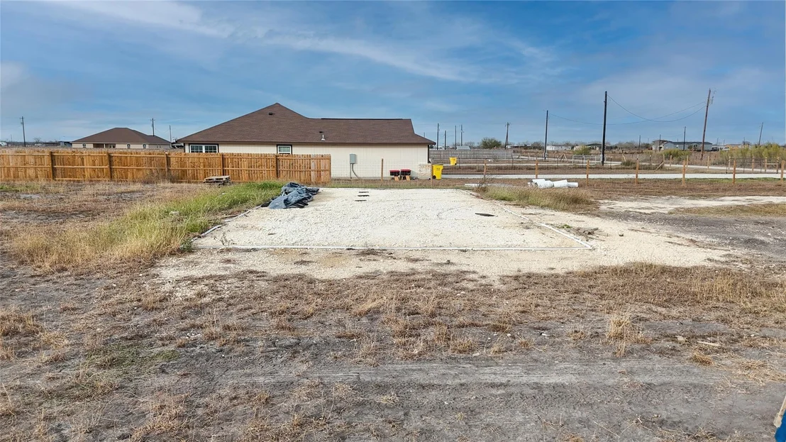 Photo of 631 County Road 5715