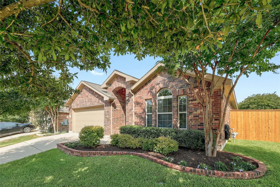 Photo of 4301 Chestnut Meadows BND