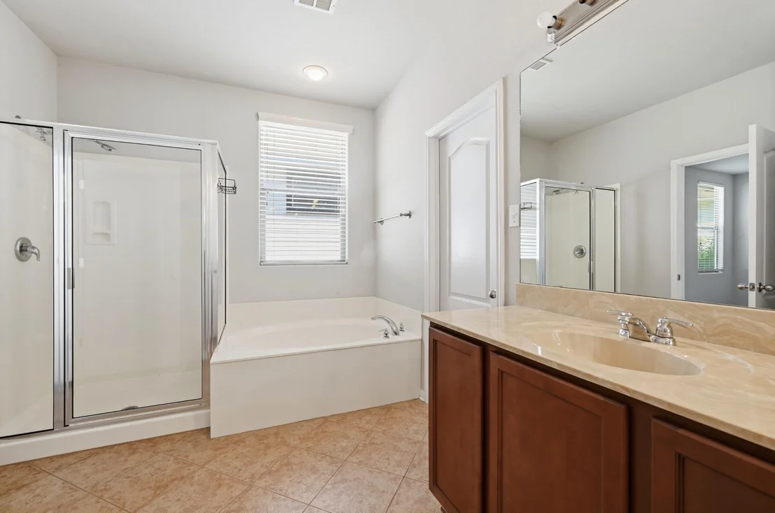 Photo of 4032 Mather
