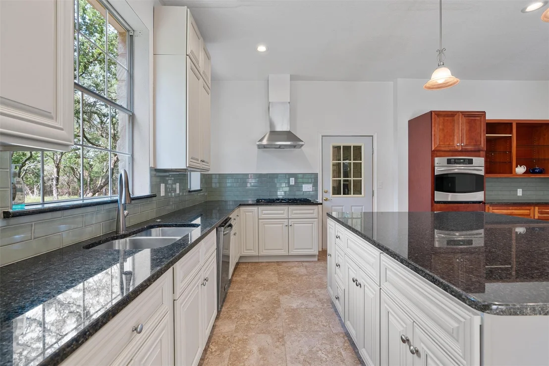 Photo of 601 Deertrail DR