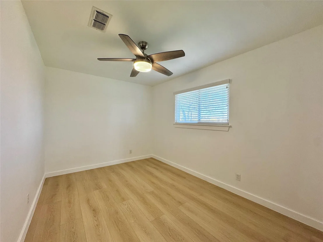Photo of 6803 Kings PT