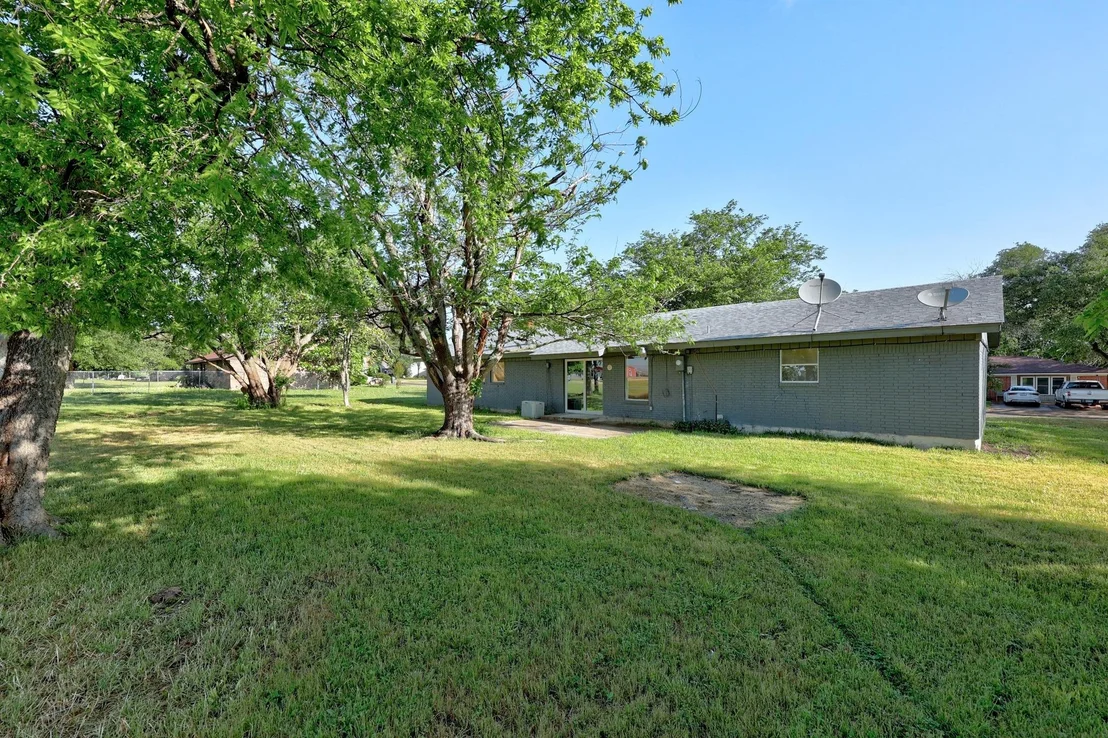 Photo of 2111 Mardean LN
