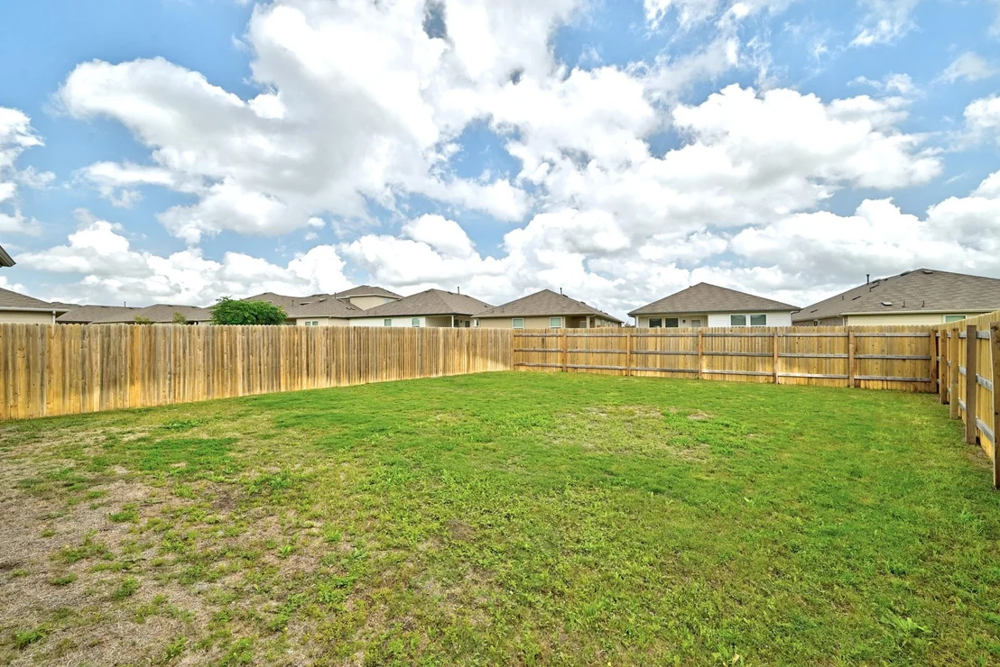 Photo of 643 Evergreen Sumac LOOP