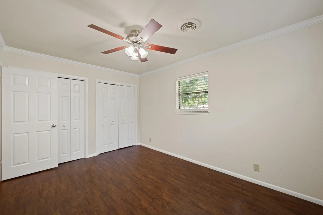 Photo of 2702 Parker DR