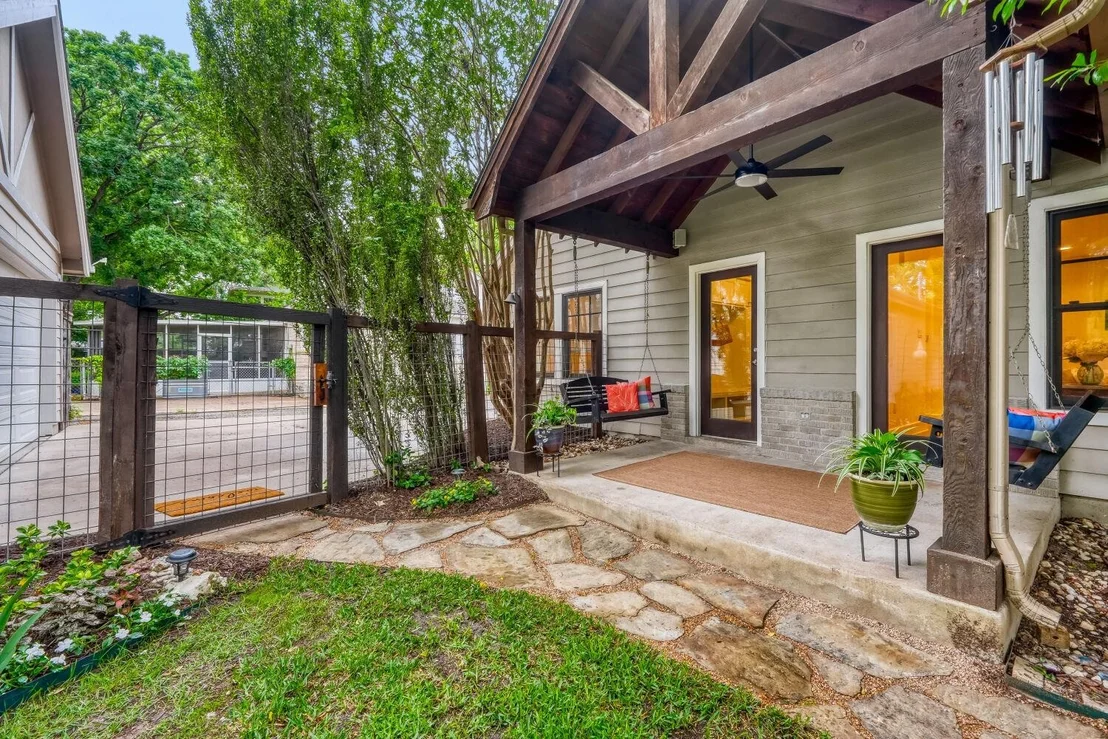 Photo of 2101 Elton LN