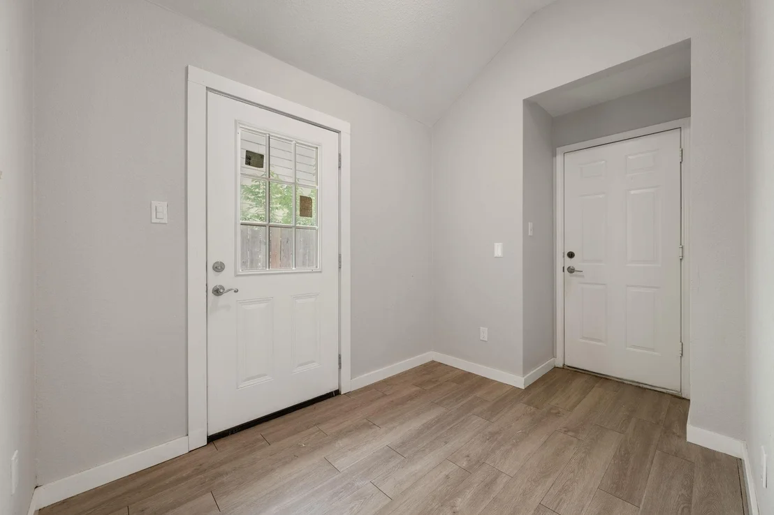 Photo of 1551 Parkfield CIR