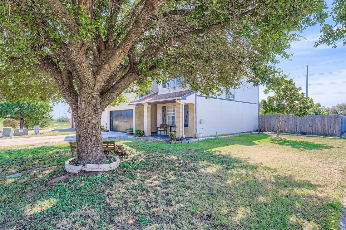 Photo of 500 Sparkling Brook LN