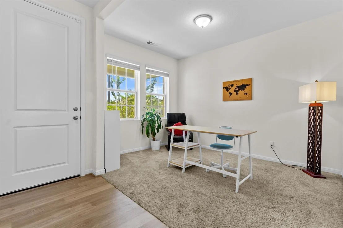 Photo of 405 Gaida LOOP