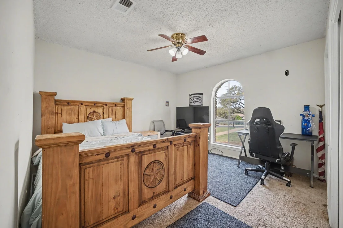 Photo of 103 Oak Ridge CIR