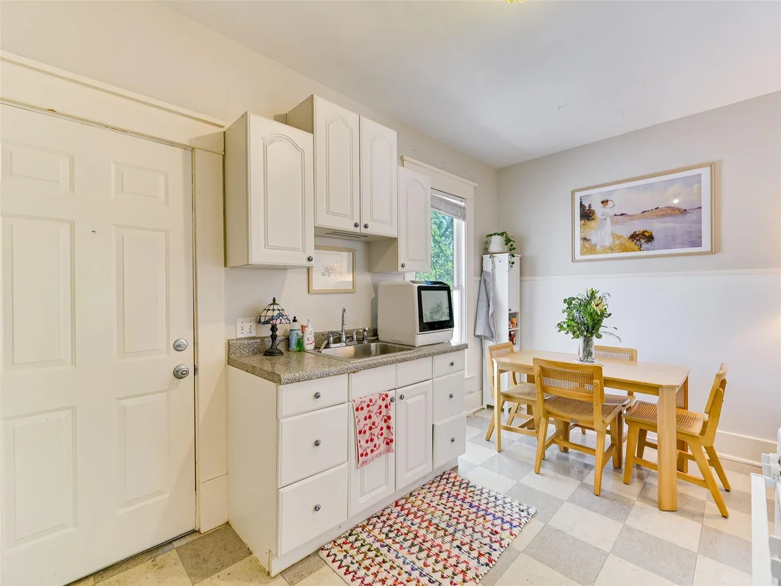 Photo of 4000 Avenue D