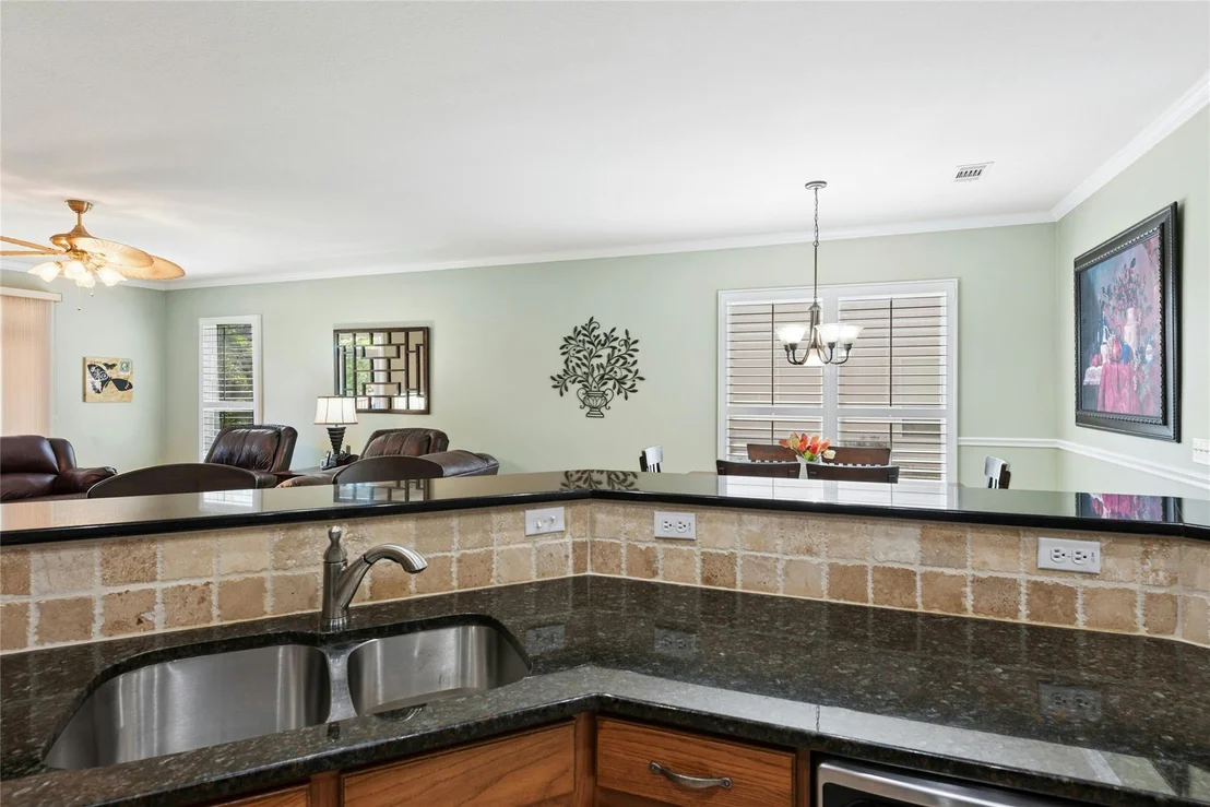 Photo of 213 Crockett LOOP