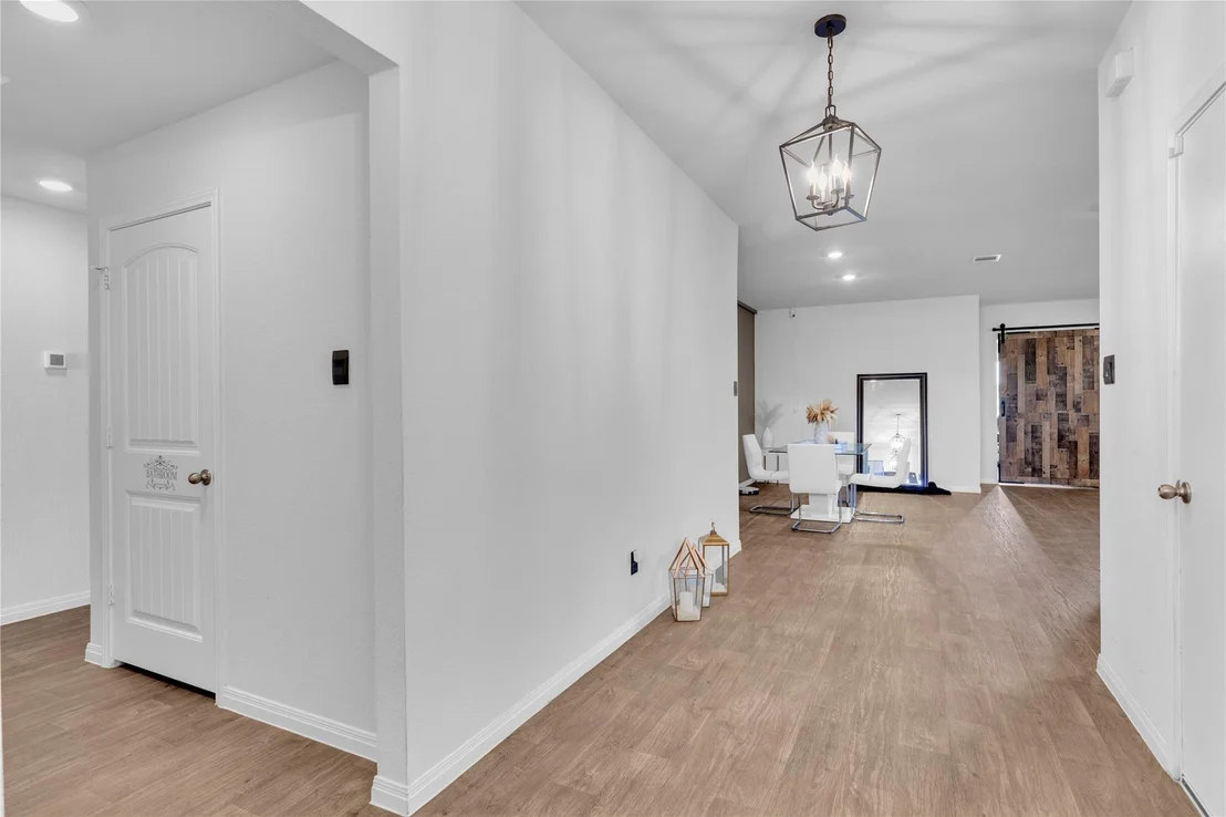 Photo of 397 Evergreen Sumac LOOP