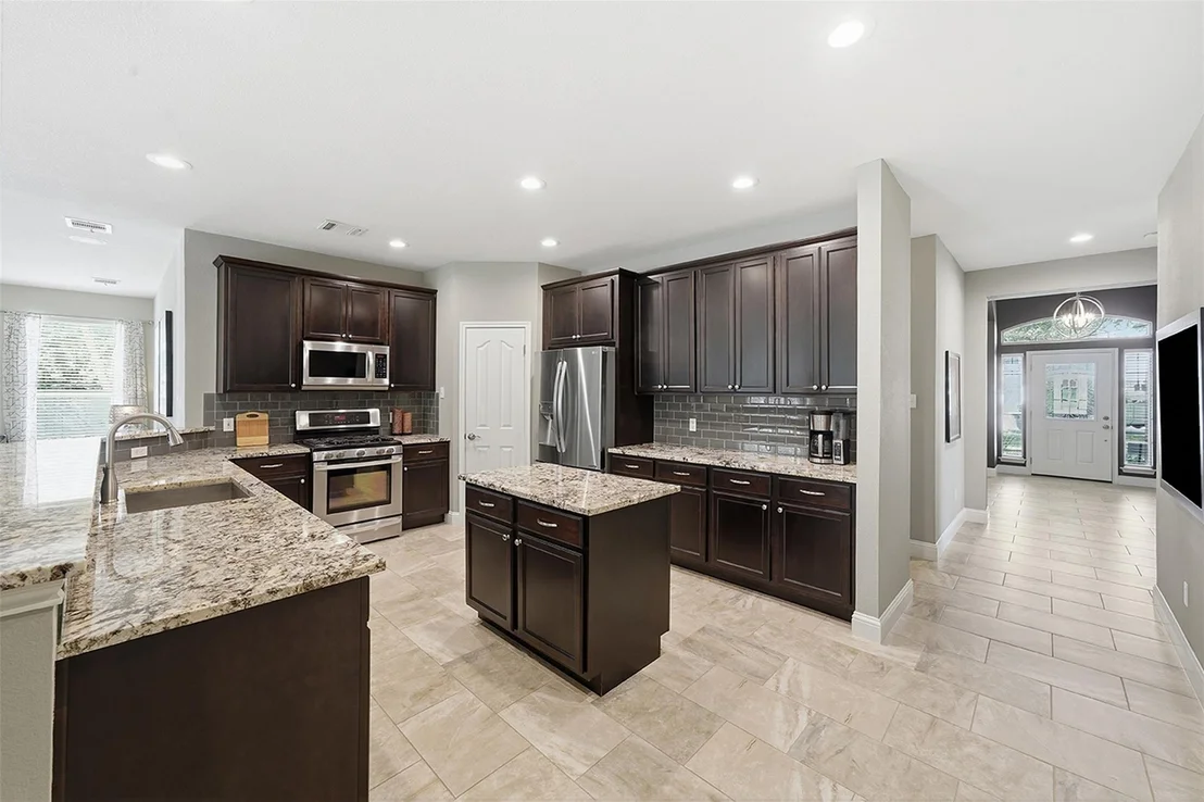 Photo of 1700 Clay LN