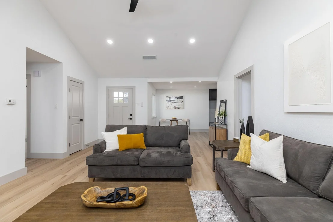 Photo of 1106 Echo LN