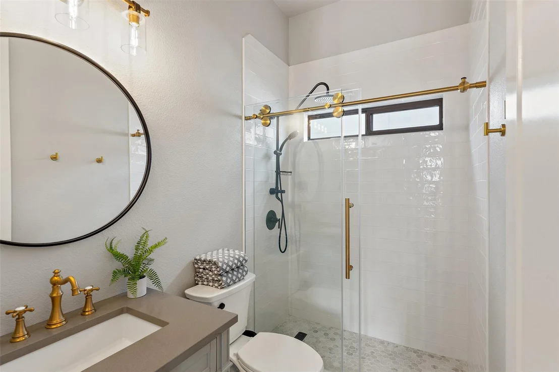 Photo of 11507 Shoreview Overlook