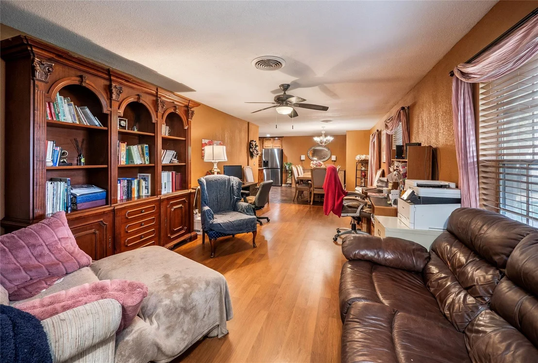 Photo of 112 Hasler ST