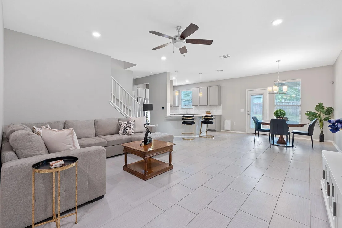 Photo of 906 Emory Tree DR