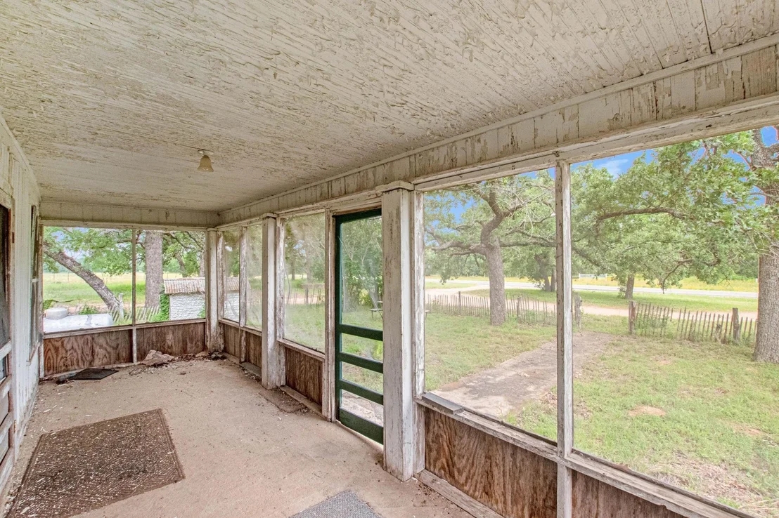 Photo of 9325 Ranch Road 2241 RNCH