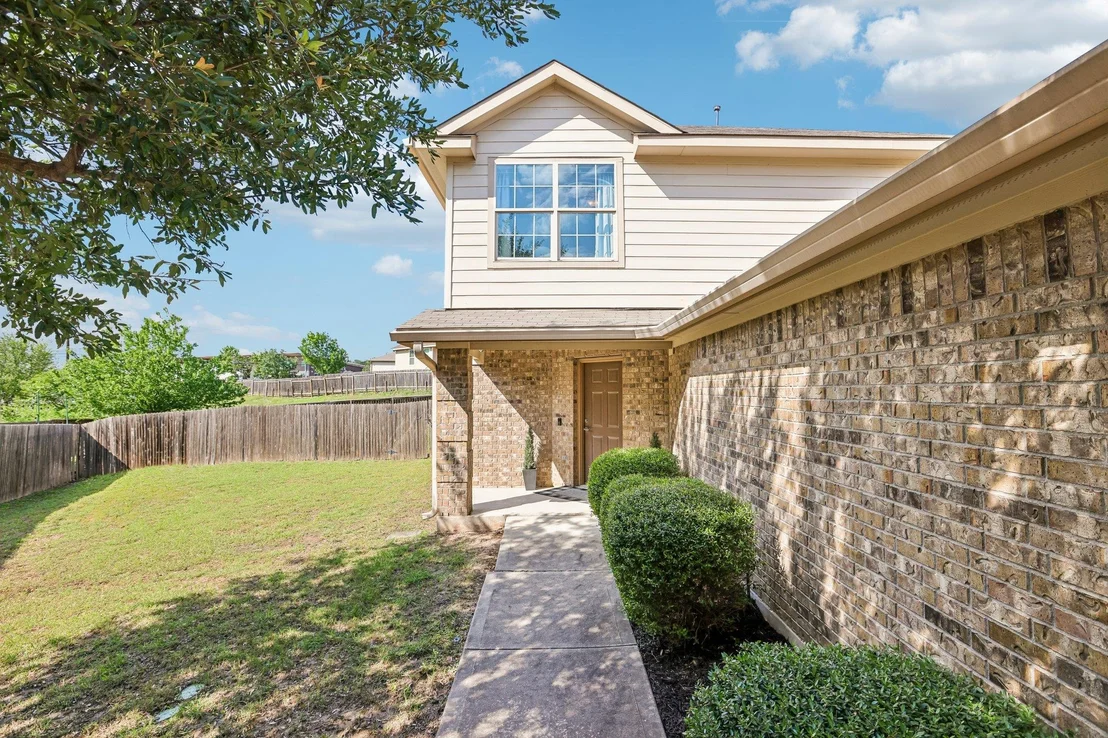 Photo of 5508 Emma Thompson WAY