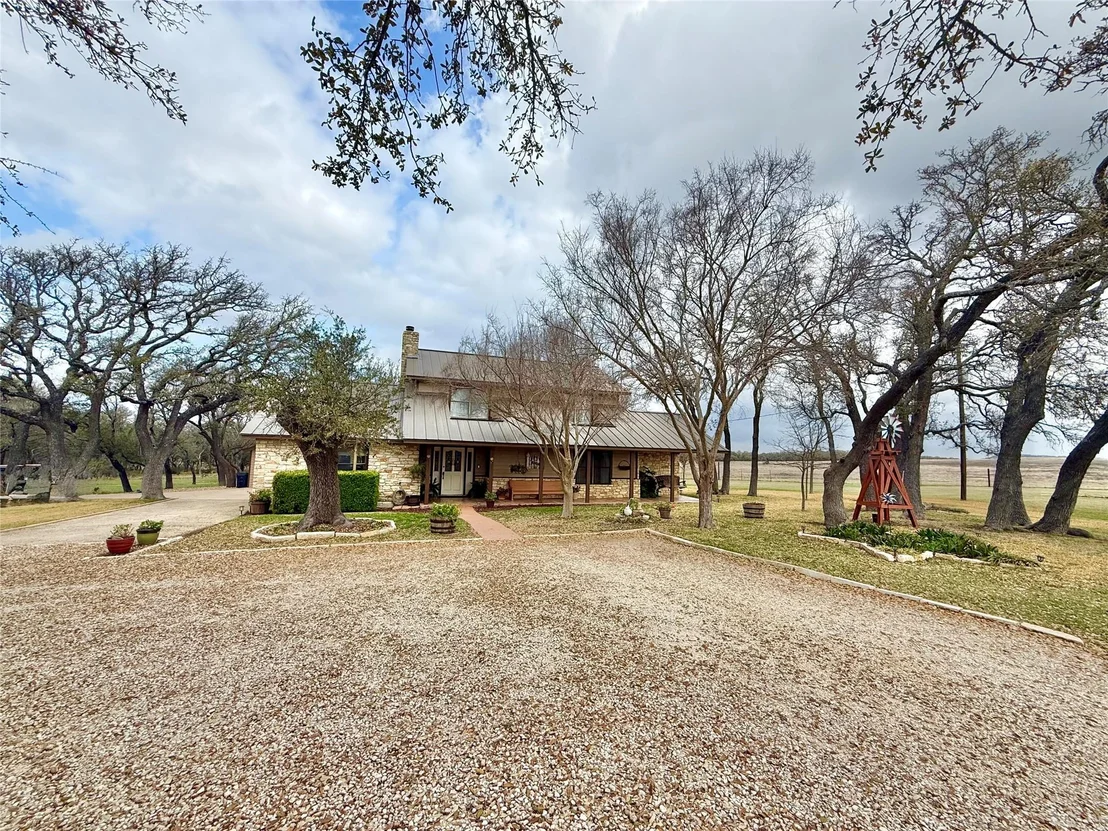 Photo of 2501 County Road 228