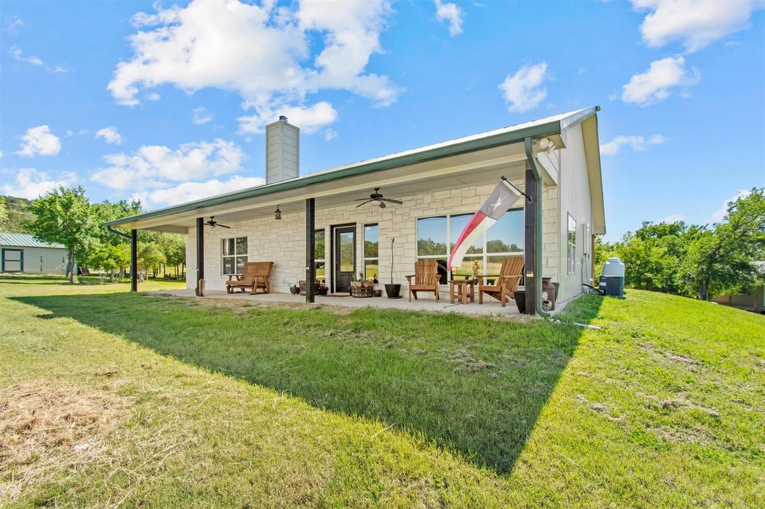 Photo of 20489 Stillman Valley RD