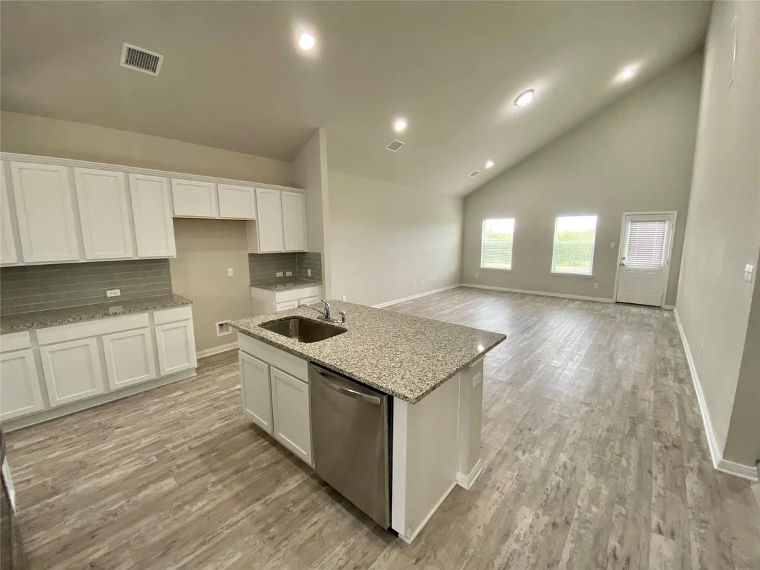 Photo of 632 Donegal LN