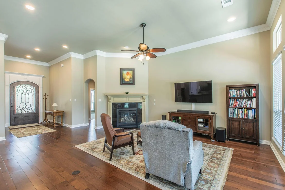 Photo of 1635 Alta Vista LOOP
