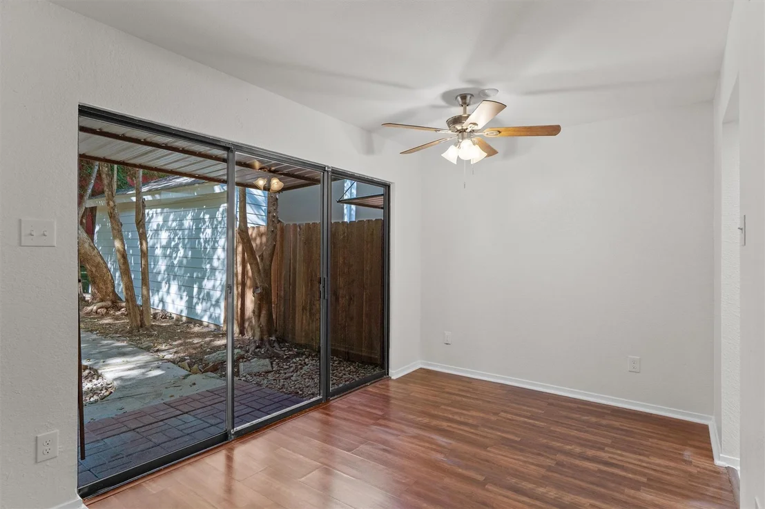 Photo of 1808 Cinnamon PATH