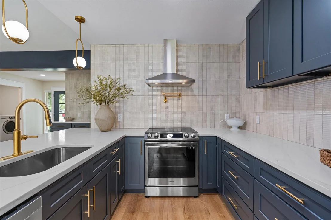 Photo of 224 Clear Spring RD