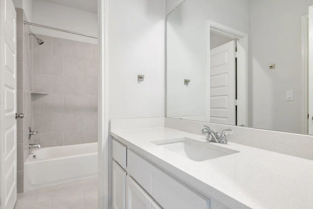 Photo of 604 Rawson BND