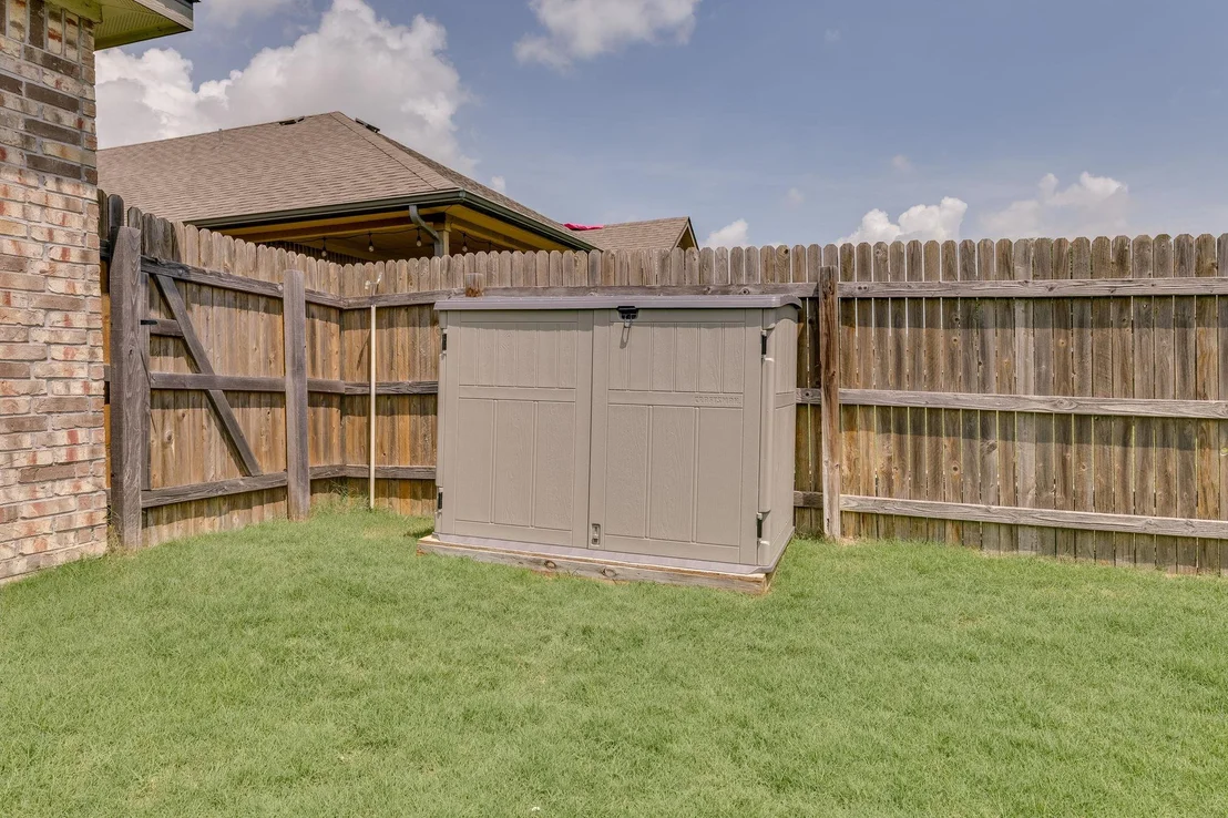 Photo of 620 Carly Ann LN