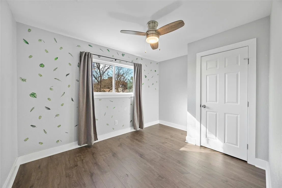 Photo of 3106 Leaf CIR