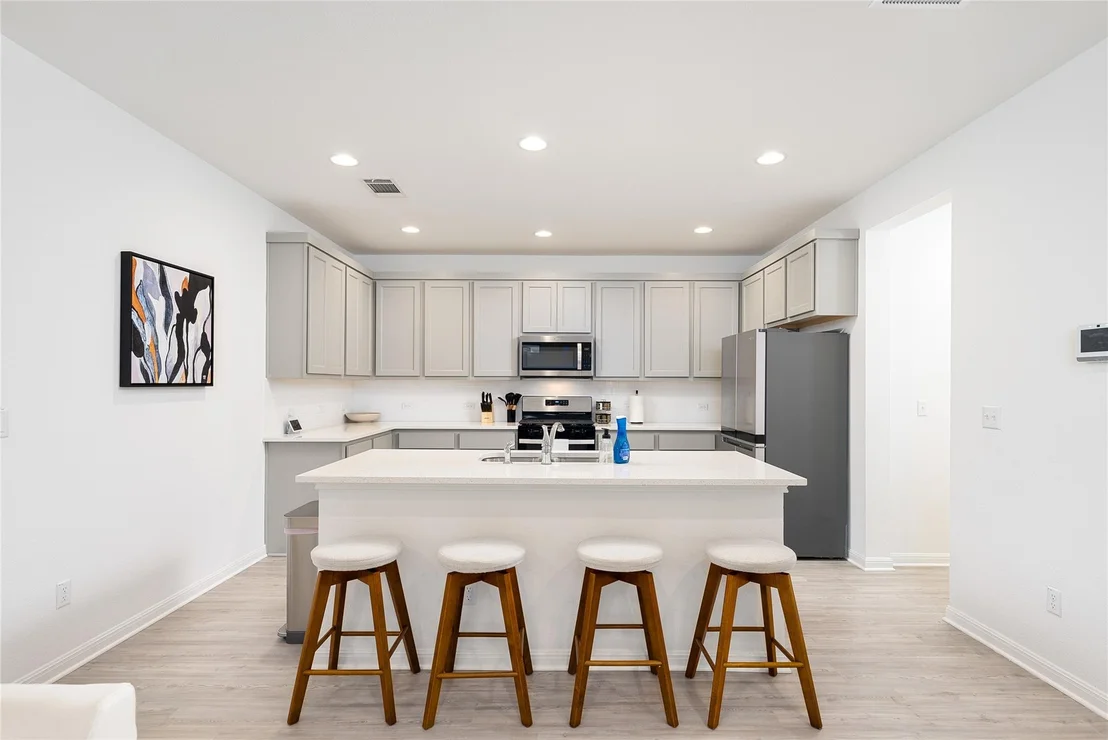 Photo of 12310 Zenyatta DR