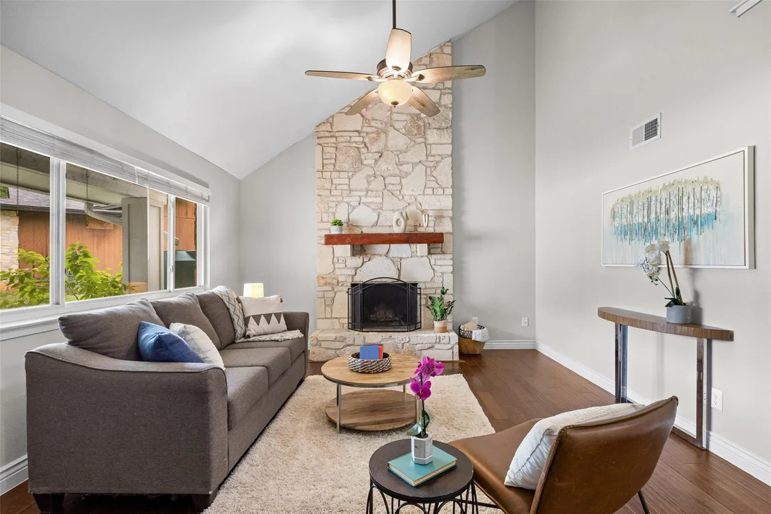 Photo of 8300 Belclaire CIR