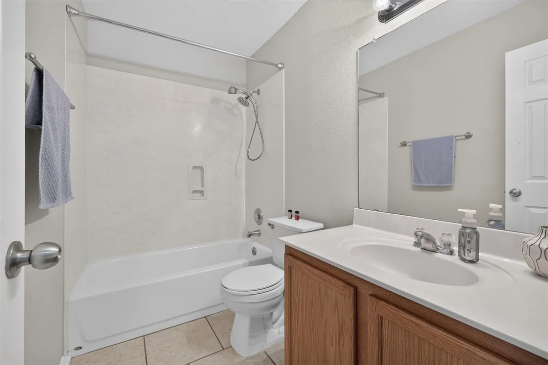 Photo of 112 Northern TRL