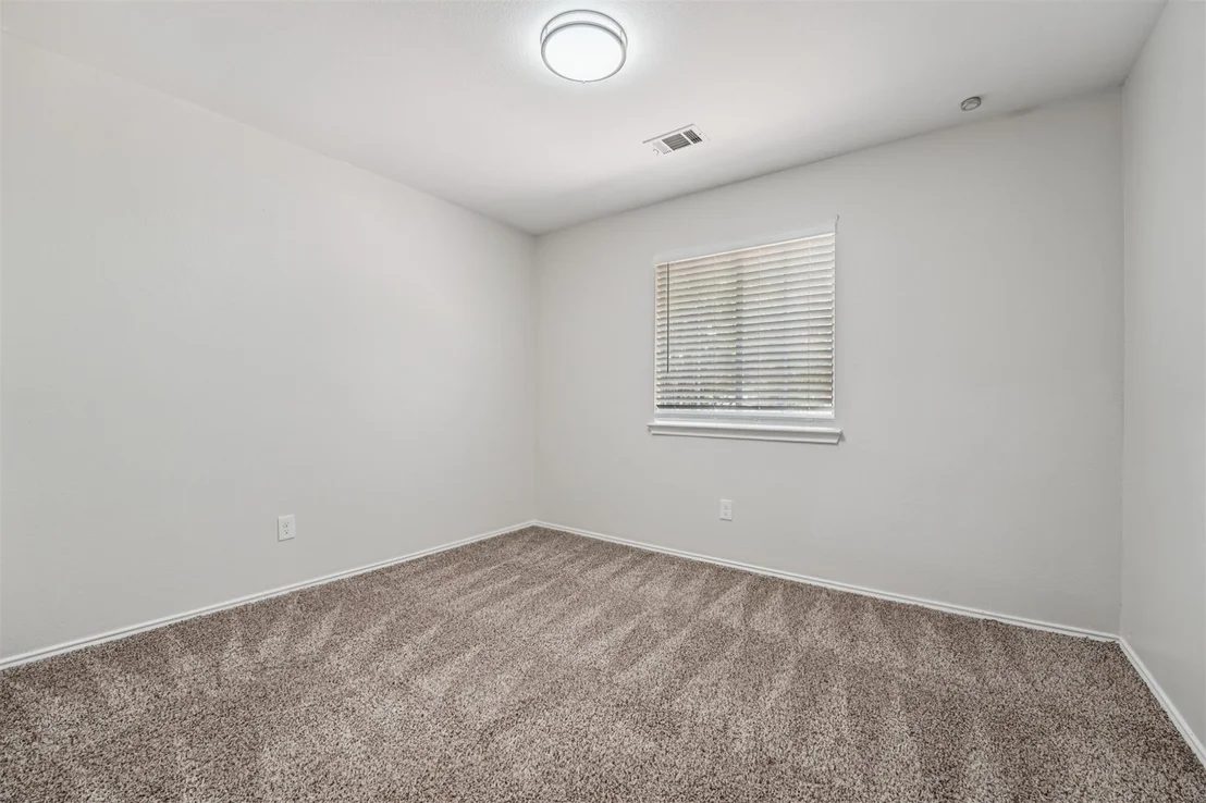 Photo of 1110 Blue Fox DR