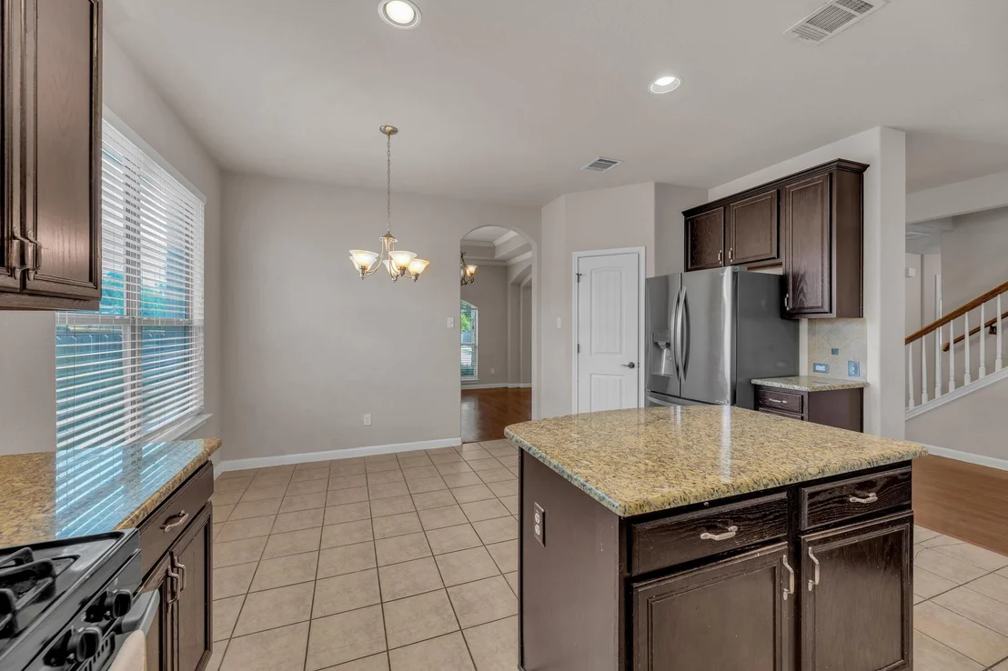 Photo of 20724 Mead BND