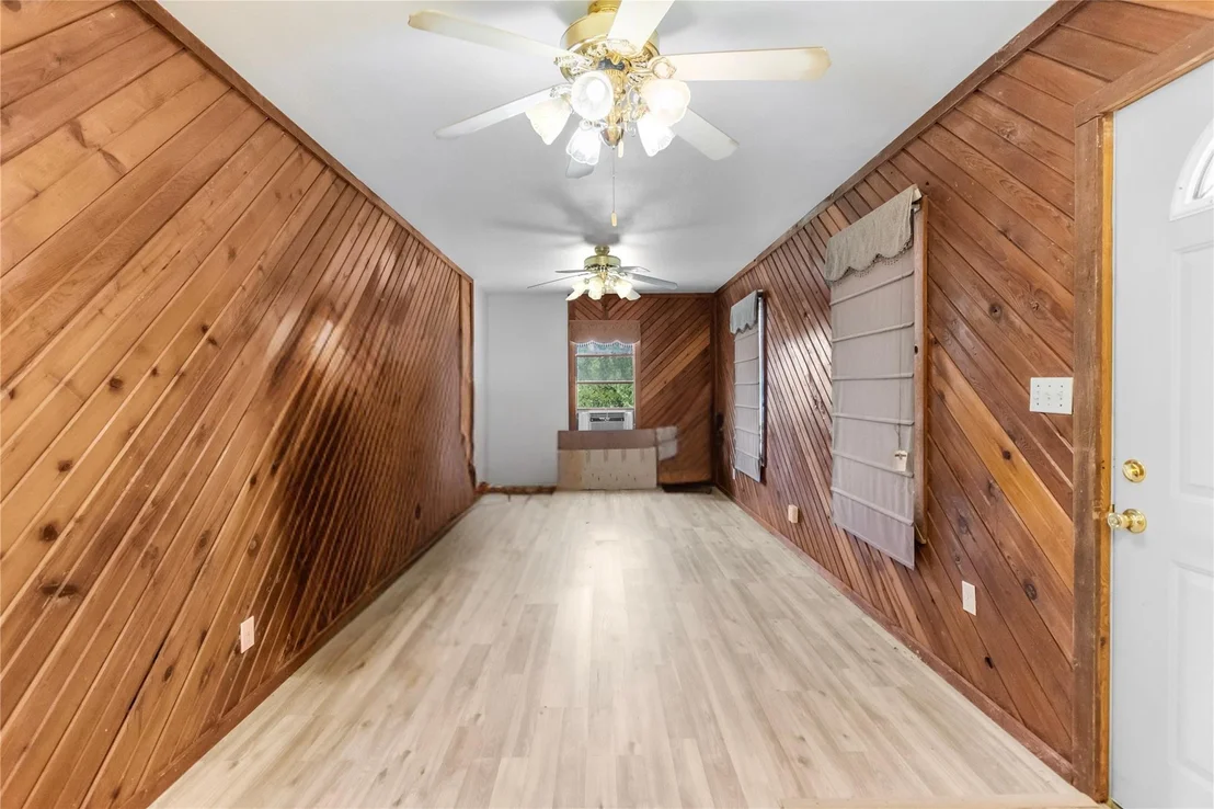 Photo of 106 Beach DR