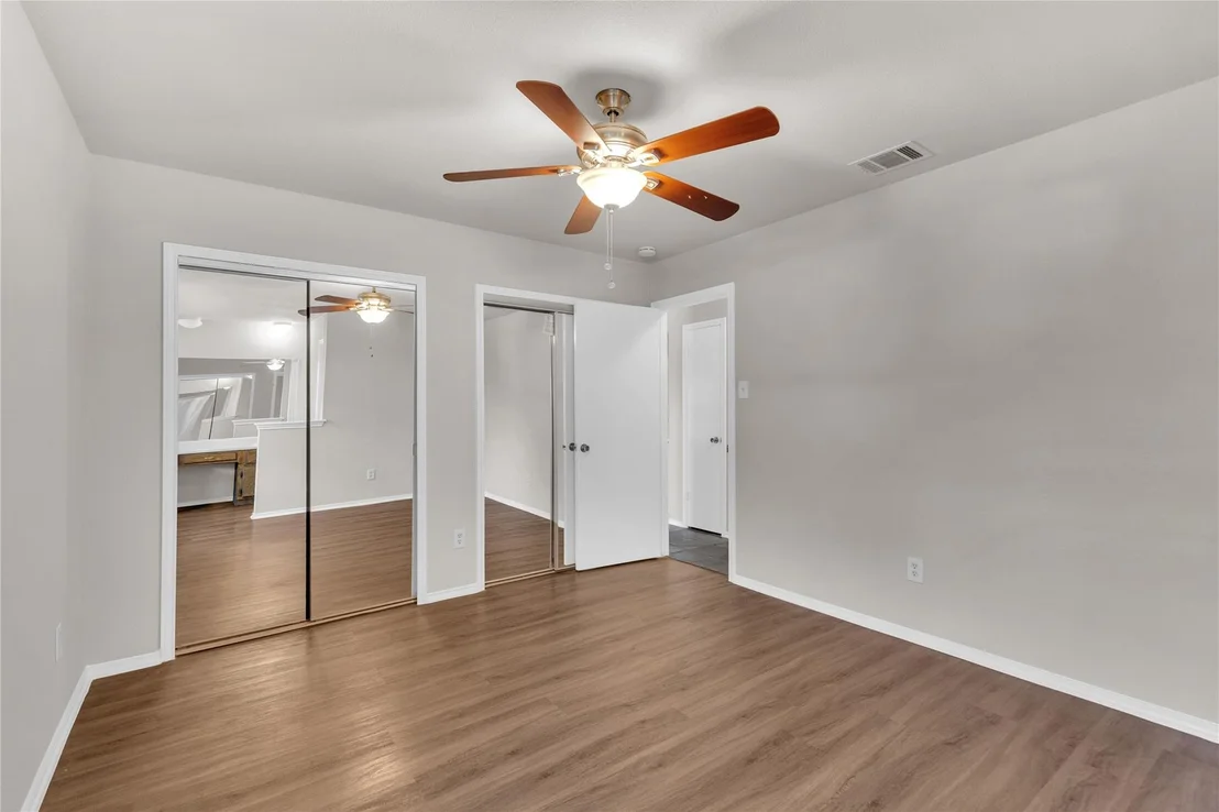 Photo of 9613 Curlew DR