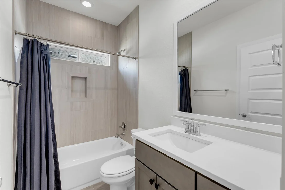 Photo of 449 Dove TRL