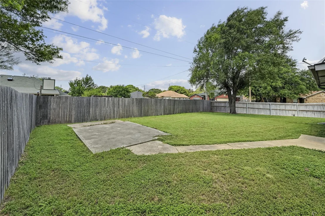 Photo of 200 Shawnee TRL