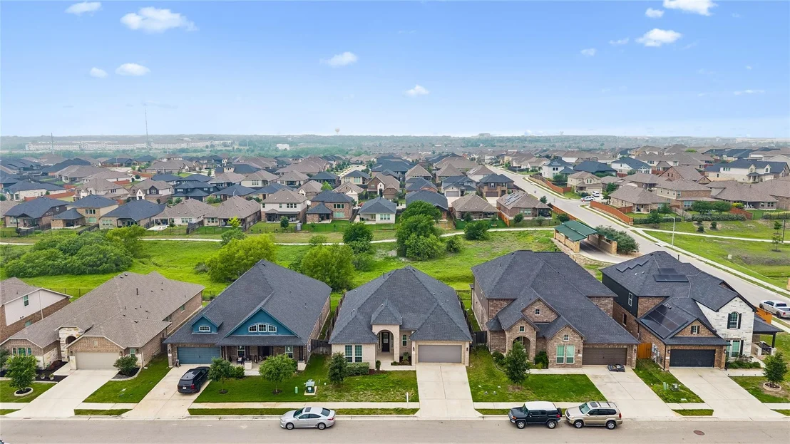 Photo of 298 Wild Pecan LOOP