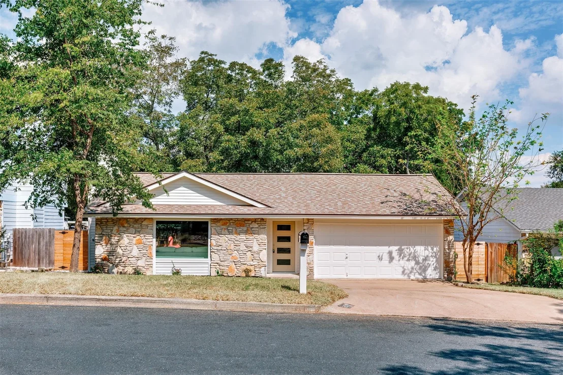 Photo of 2018 Lear LN