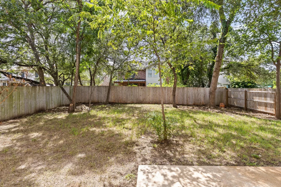 Photo of 11304 Pickard LN
