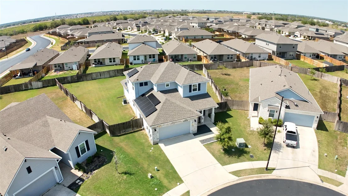 Photo of 410 Watercourse WAY