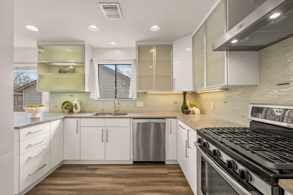 Photo of 4102 Tamarack TRL