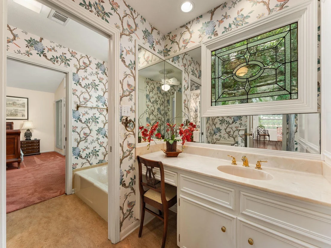 Photo of 2205 Scenic DR